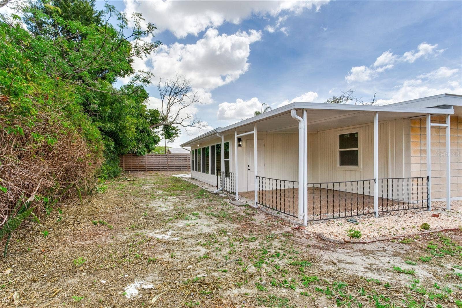 2753 VALENCIA DRIVE, Sarasota, FL 34239 2753 VALENCIA DRIVE, Sarasota, FL 34239