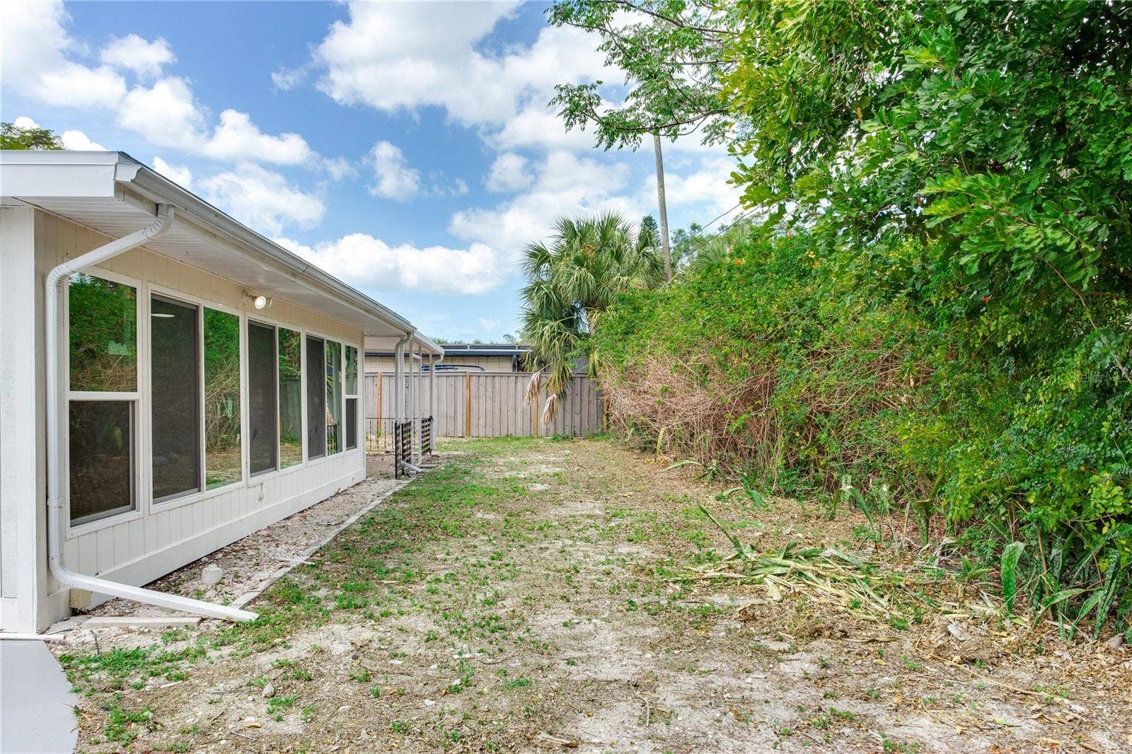 2753 VALENCIA DRIVE, Sarasota, FL 34239 2753 VALENCIA DRIVE, Sarasota, FL 34239