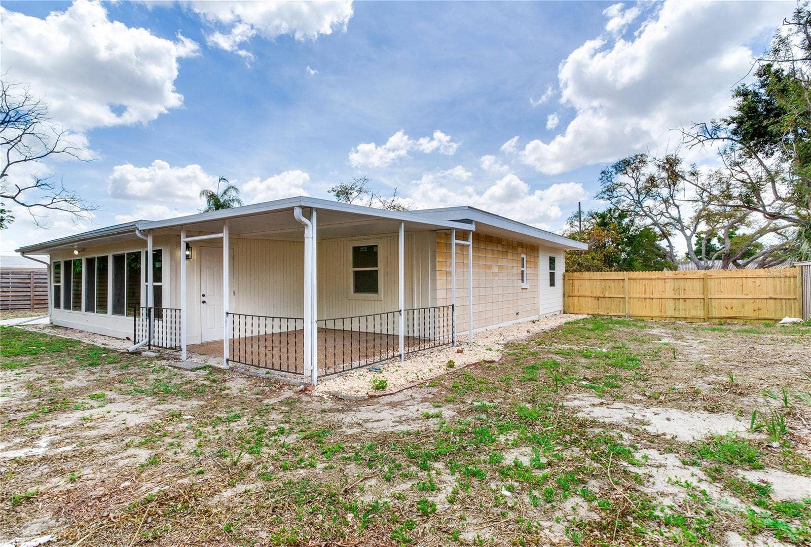 2753 VALENCIA DRIVE, Sarasota, FL 34239 2753 VALENCIA DRIVE, Sarasota, FL 34239