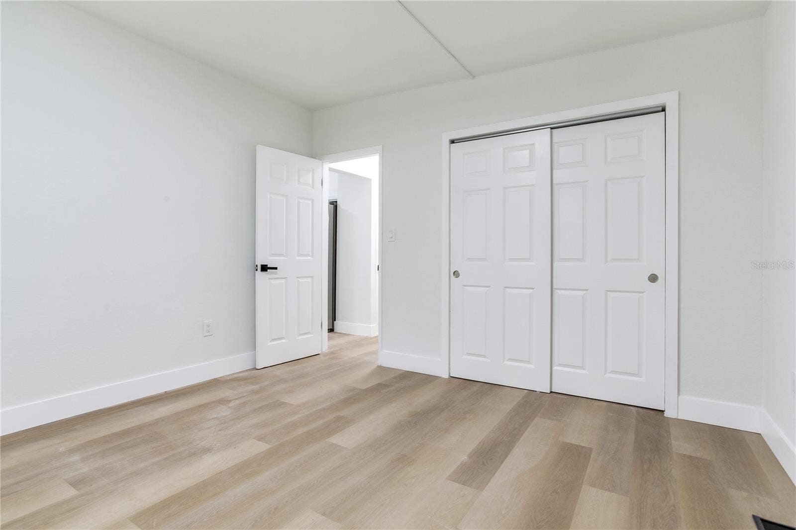 2753 VALENCIA DRIVE, Sarasota, FL 34239 2753 VALENCIA DRIVE, Sarasota, FL 34239