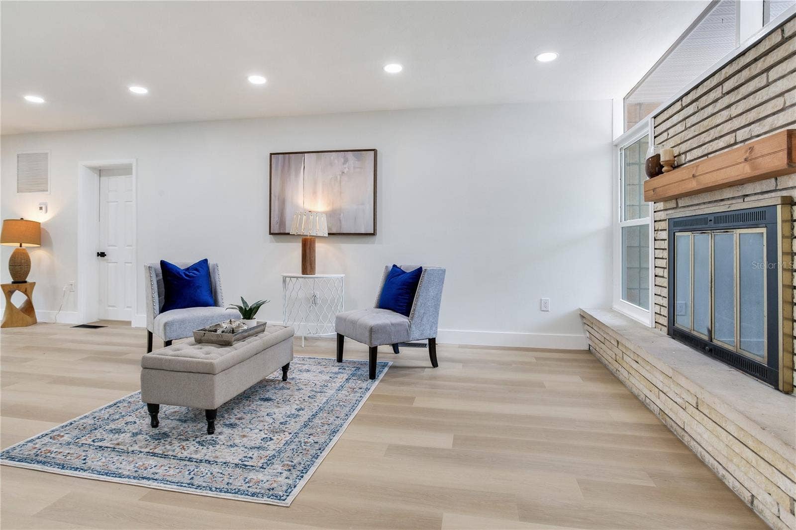 2753 VALENCIA DRIVE, Sarasota, FL 34239 2753 VALENCIA DRIVE, Sarasota, FL 34239