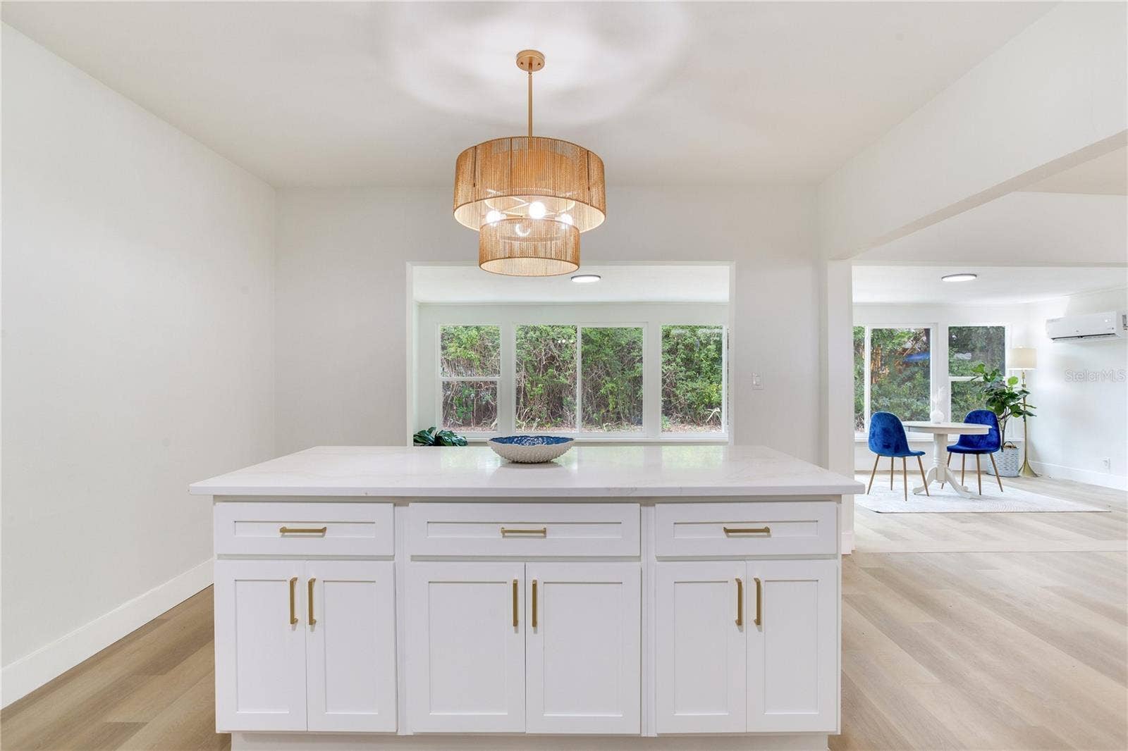 2753 VALENCIA DRIVE, Sarasota, FL 34239 2753 VALENCIA DRIVE, Sarasota, FL 34239
