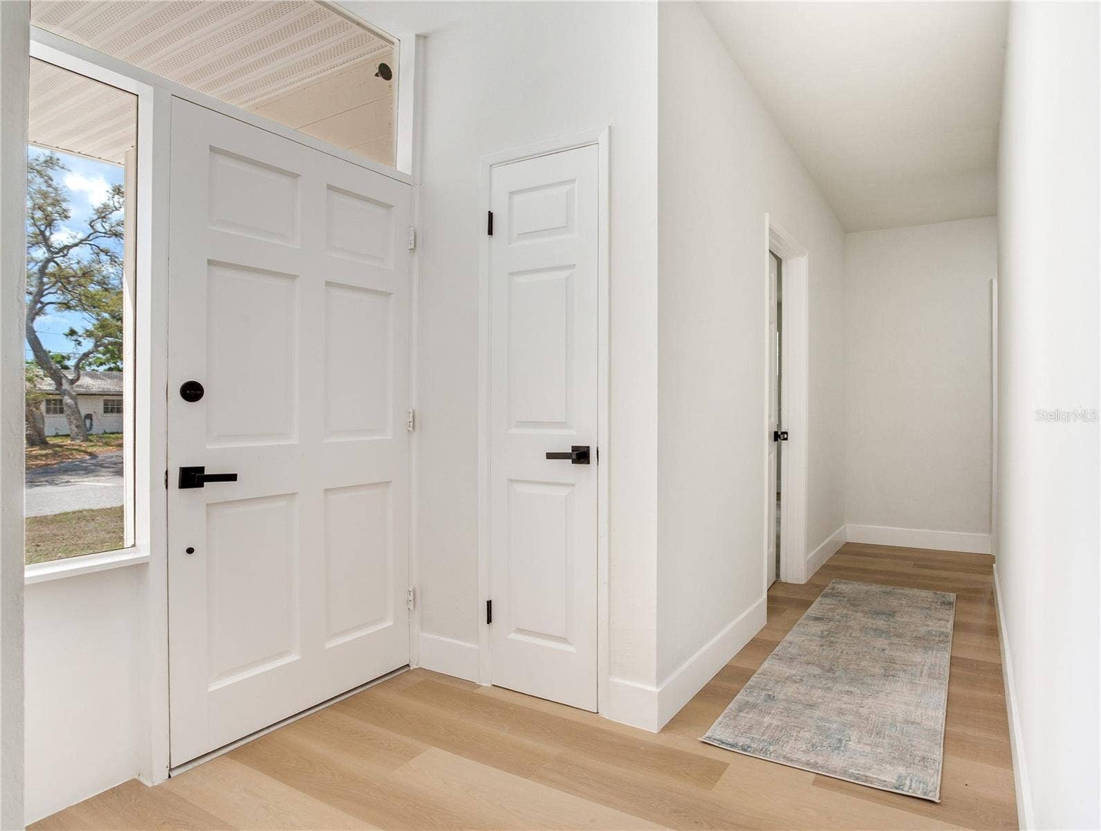 2753 VALENCIA DRIVE, Sarasota, FL 34239 2753 VALENCIA DRIVE, Sarasota, FL 34239