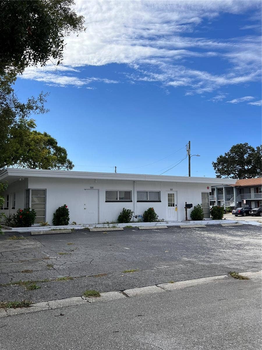 612 S LINCOLN AVENUE, Clearwater, FL 33756 612 S LINCOLN AVENUE, Clearwater, FL 33756