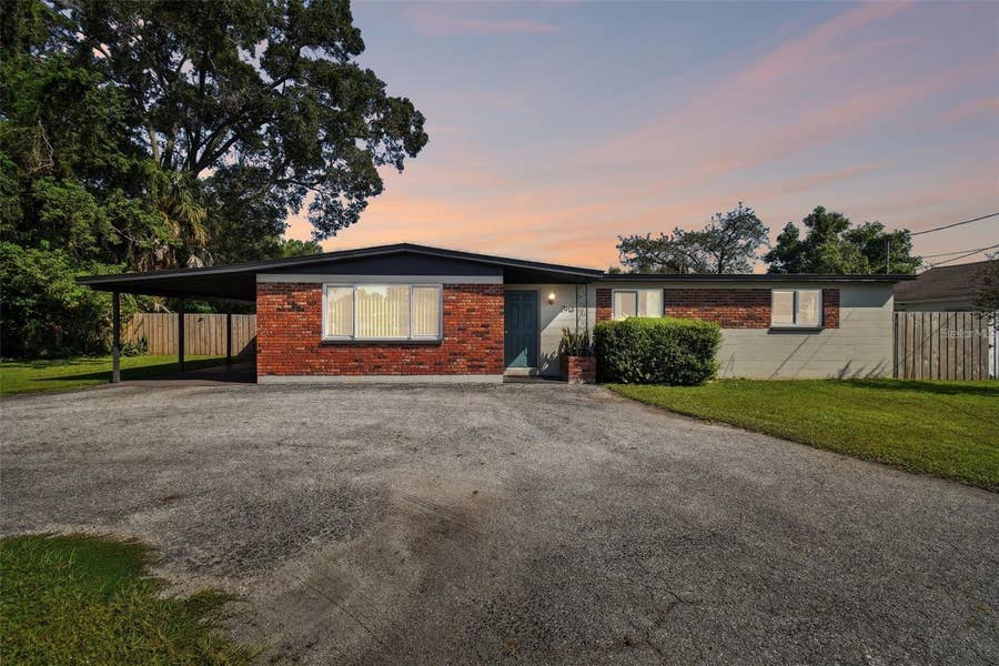 Property photo for 2913 W XANTHUS STREET, Tampa, FL