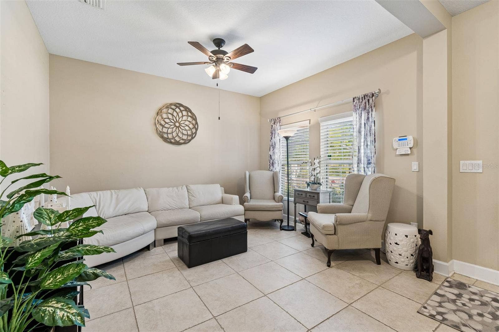 7090 88TH AVE N, Pinellas Park, FL 33782 As you walk in, here is your den or office