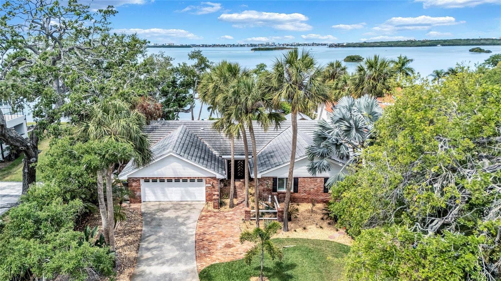 2612 KEYSTONE COURT N, St Petersburg, FL 33710 2612 KEYSTONE COURT N, St Petersburg, FL 33710
