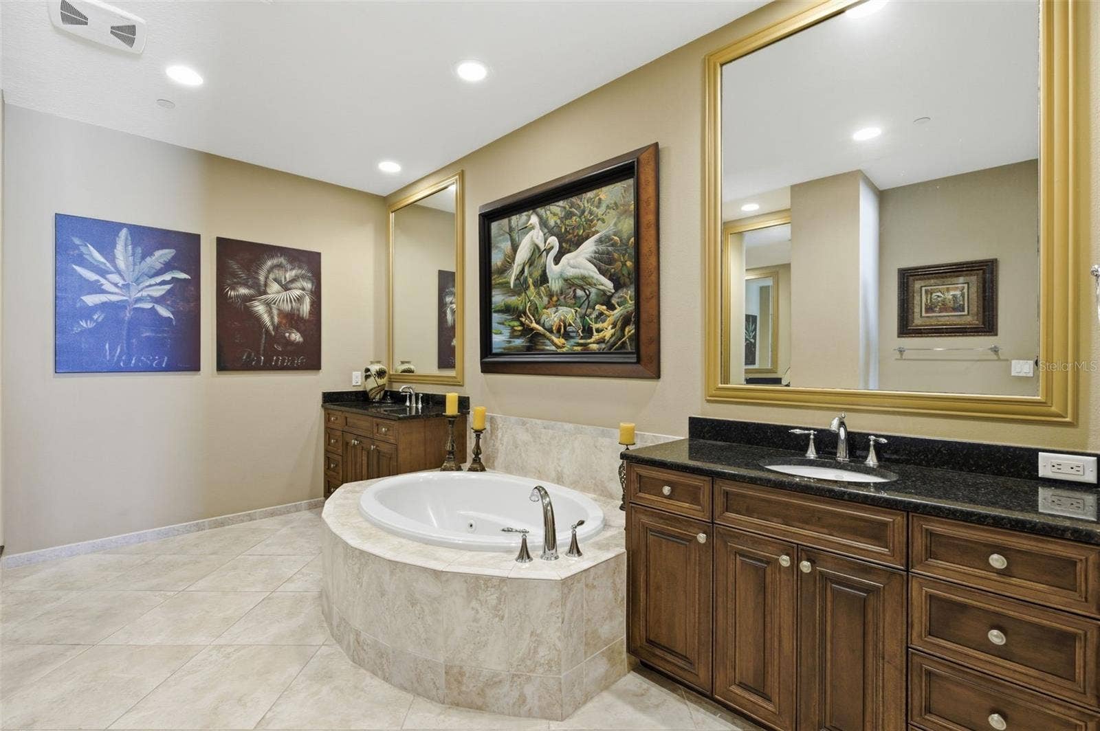 11 BAYMONT STREET, #302, Clearwater Beach, FL 33767 11 BAYMONT STREET, #302, Clearwater Beach, FL 33767