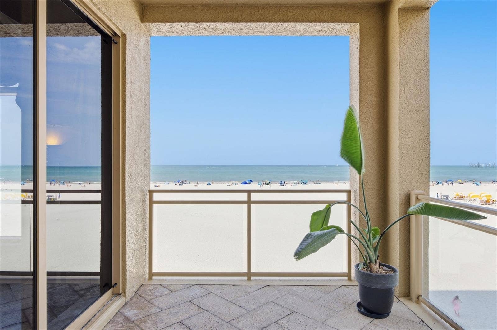 11 BAYMONT STREET, #302, Clearwater Beach, FL 33767 11 BAYMONT STREET, #302, Clearwater Beach, FL 33767