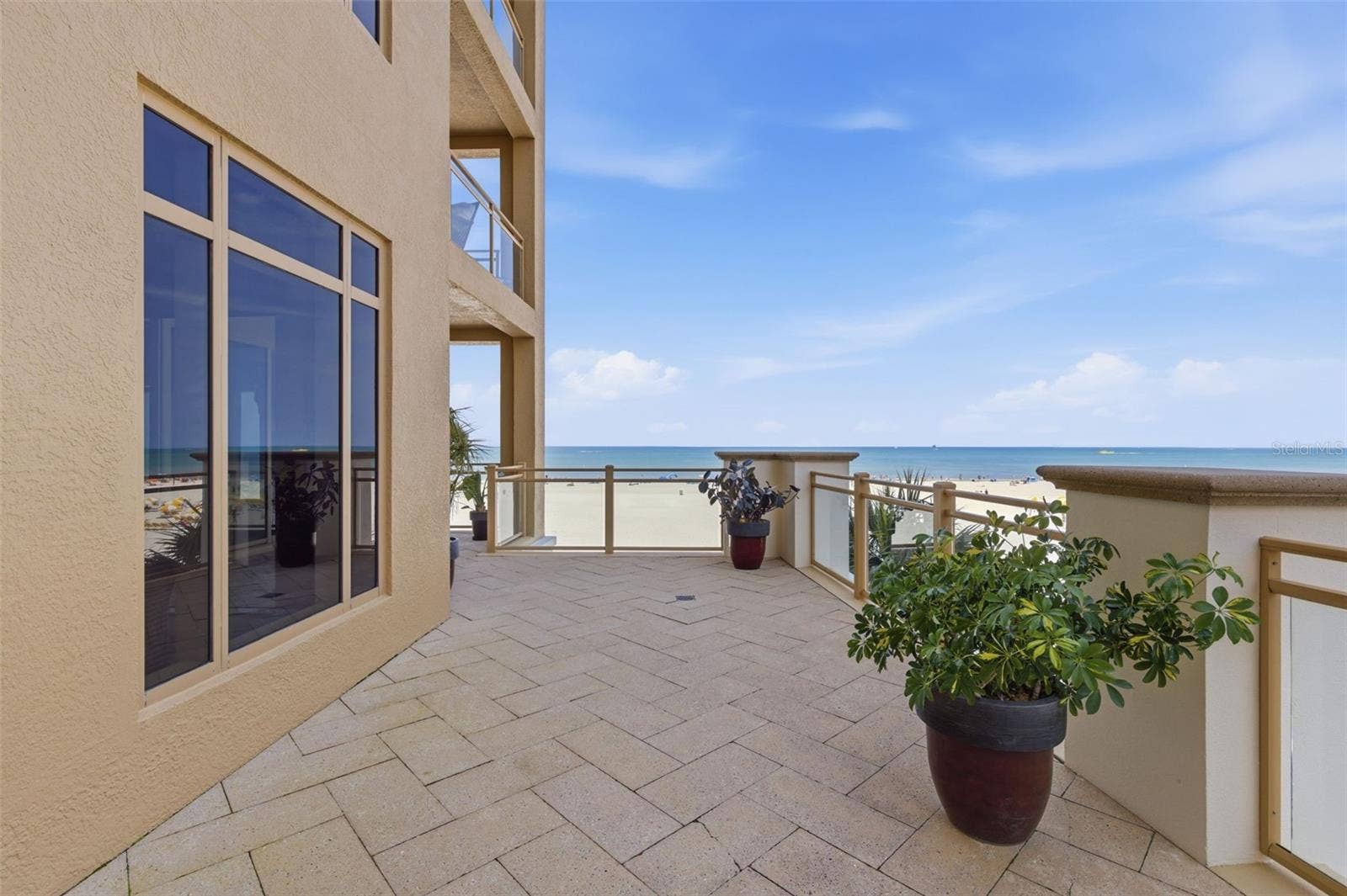 11 BAYMONT STREET, #302, Clearwater Beach, FL 33767 11 BAYMONT STREET, #302, Clearwater Beach, FL 33767