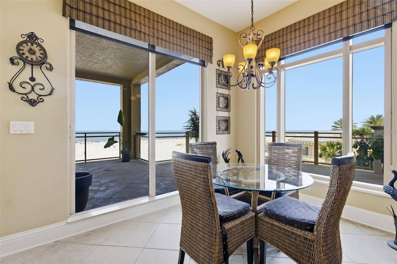 11 BAYMONT STREET, #302, Clearwater Beach, FL 33767 11 BAYMONT STREET, #302, Clearwater Beach, FL 33767