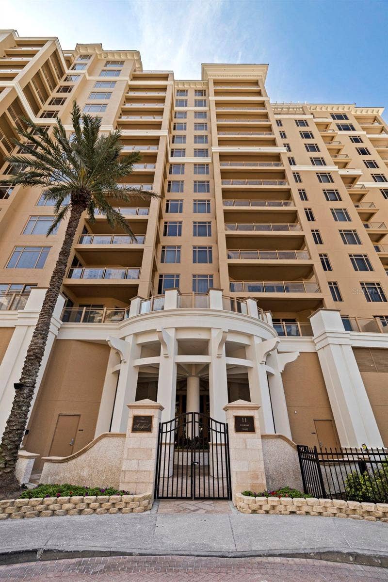 11 BAYMONT STREET, #302, Clearwater Beach, FL 33767 11 BAYMONT STREET, #302, Clearwater Beach, FL 33767