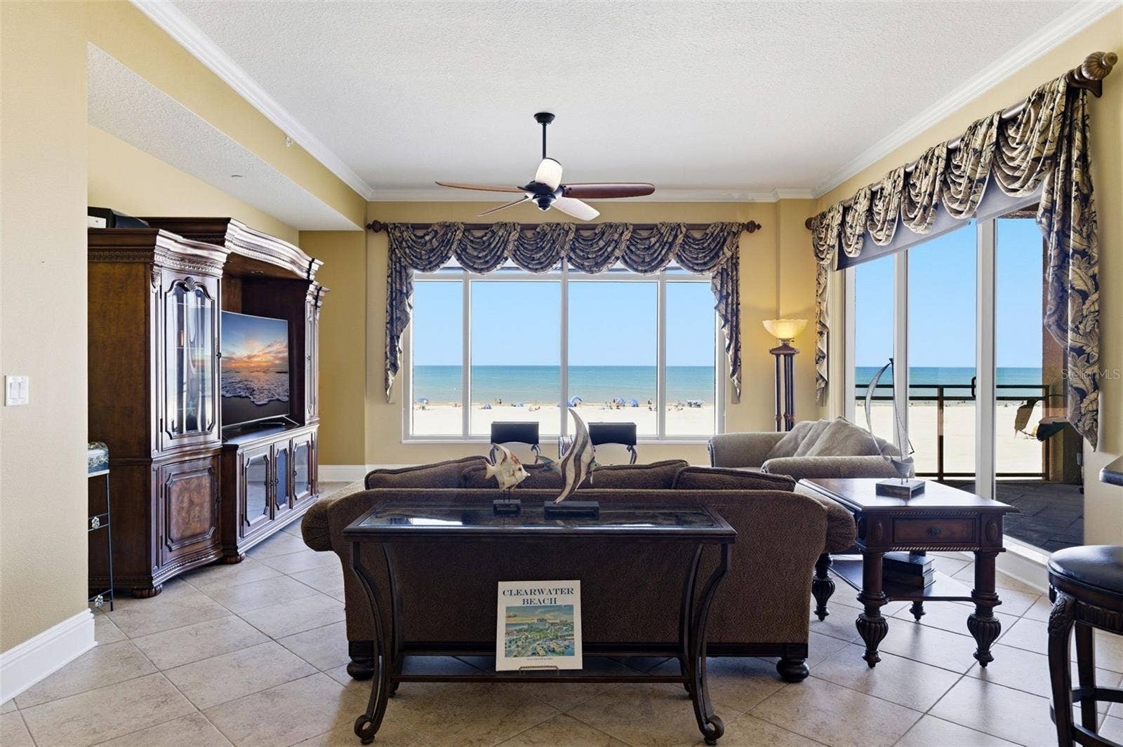 11 BAYMONT STREET, #302, Clearwater Beach, FL 33767 11 BAYMONT STREET, #302, Clearwater Beach, FL 33767