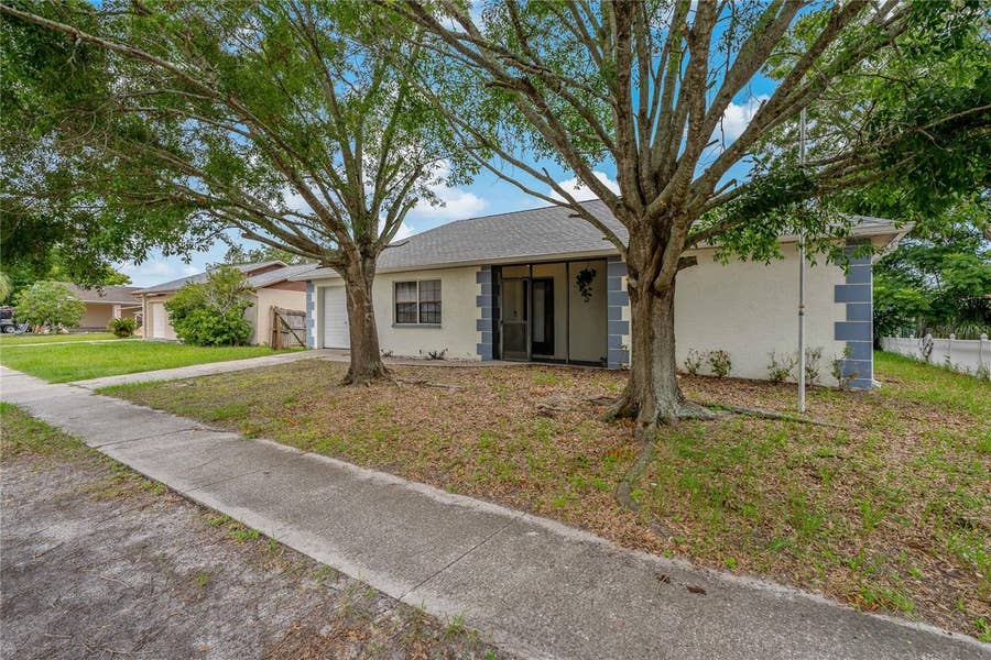 Property photo for 1301 MANDARIN DRIVE, Holiday, FL