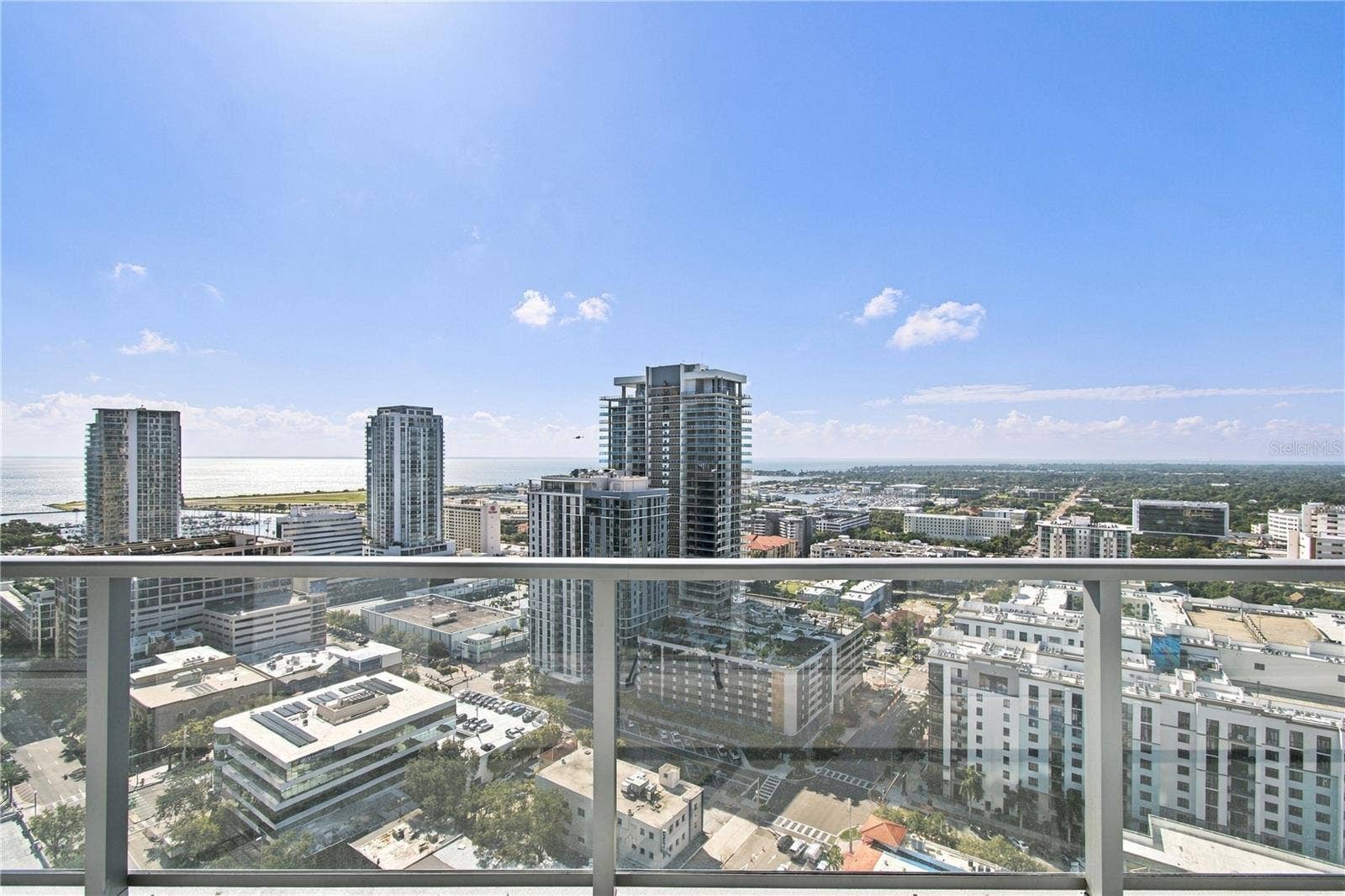 400 CENTRAL AVENUE, #2505, St Petersburg, FL 33701 400 CENTRAL AVENUE, #2505, St Petersburg, FL 33701