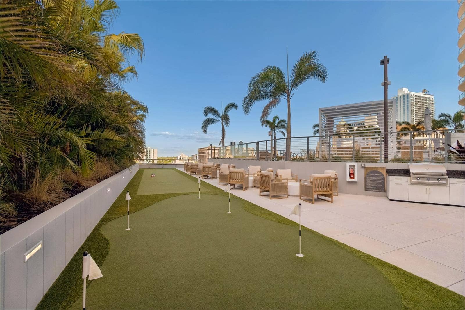 400 CENTRAL AVENUE, #2505, St Petersburg, FL 33701 400 CENTRAL AVENUE, #2505, St Petersburg, FL 33701