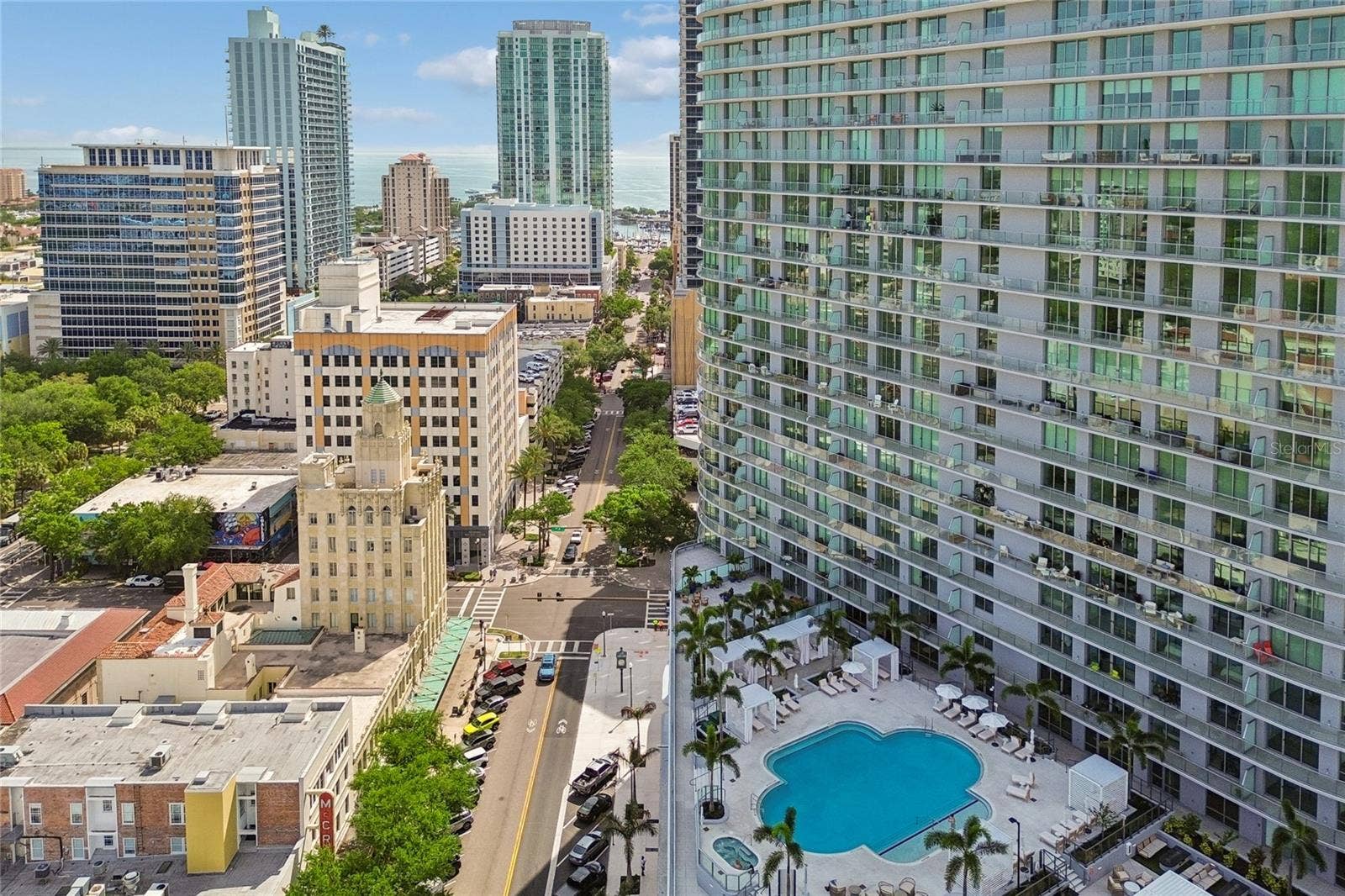 400 CENTRAL AVENUE, #2505, St Petersburg, FL 33701 400 CENTRAL AVENUE, #2505, St Petersburg, FL 33701