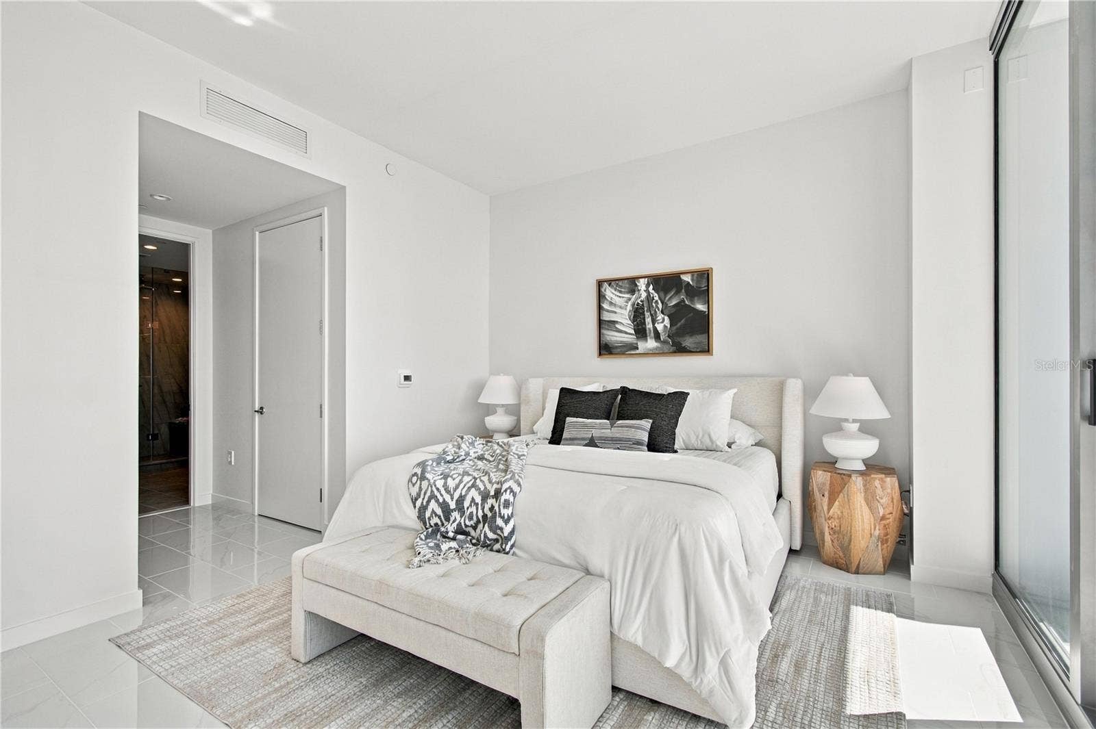400 CENTRAL AVENUE, #2505, St Petersburg, FL 33701 400 CENTRAL AVENUE, #2505, St Petersburg, FL 33701