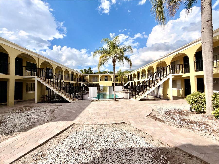 Property photo for 3206 W AZEELE STREET, #100, Tampa, FL