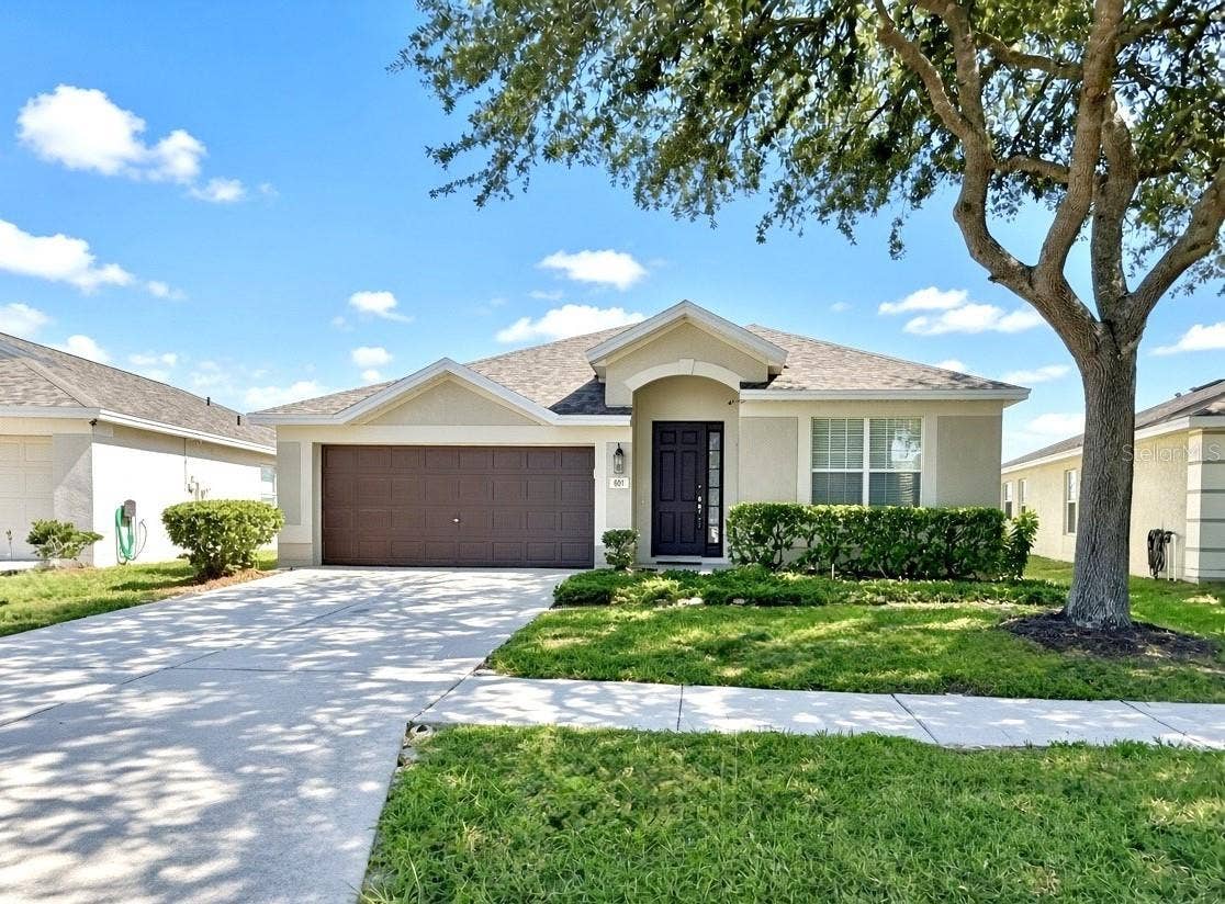 601 NODDING SHADE DRIVE, Brooksville, FL 34604 Front exterior
