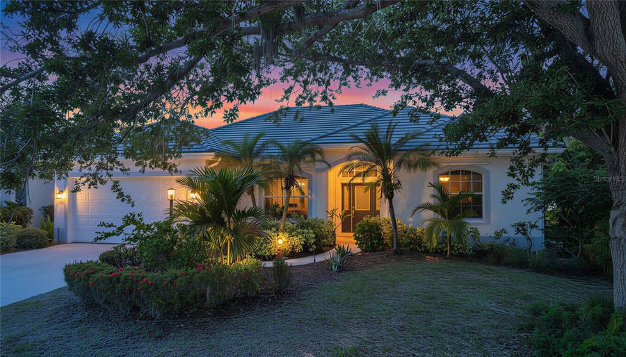 Property photo for 360 CEDARBROOK COURT, Venice, FL