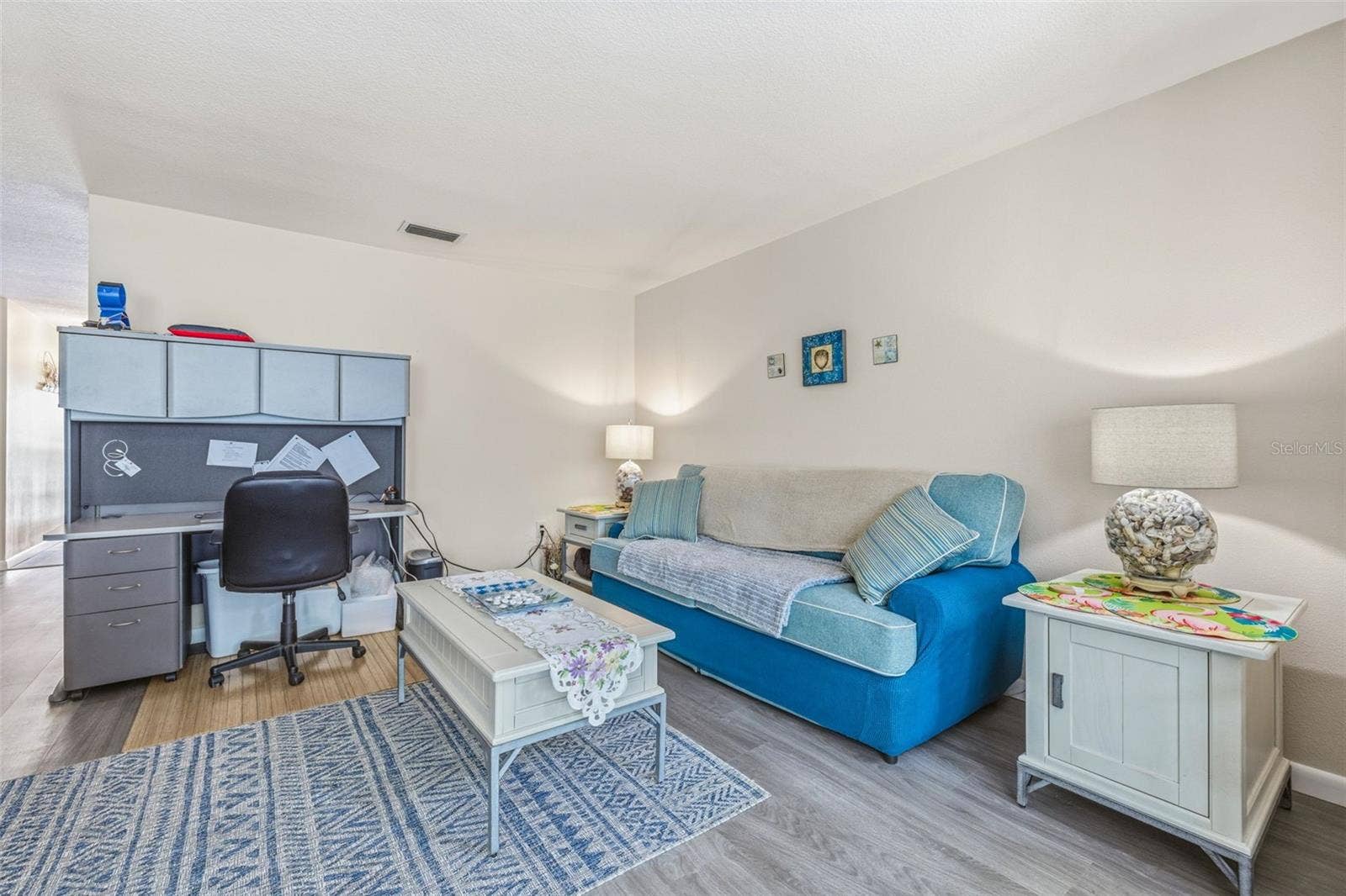 5521 80TH STREET N, #212, St Petersburg, FL 33709 Bright living space with large windows