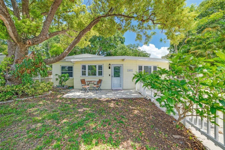 Property photo for 4413 W ROGERS AVENUE, Tampa, FL