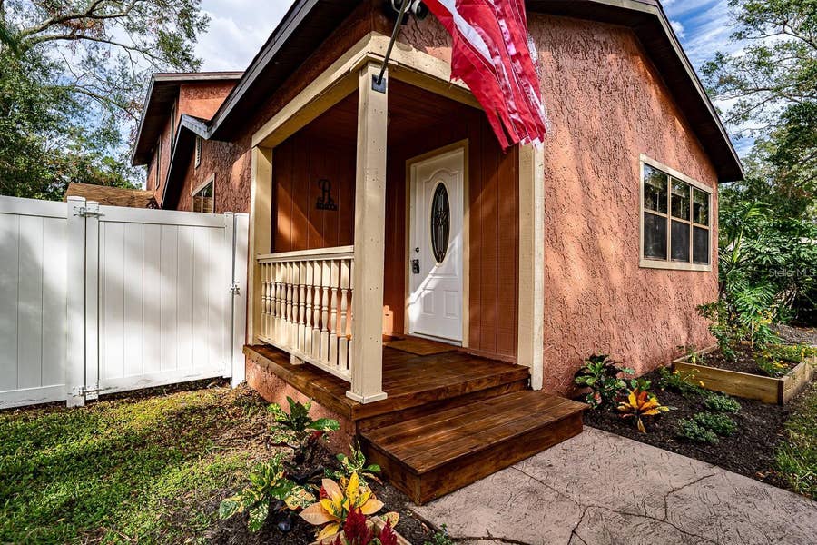 Property photo for 4203 W FLORA STREET, Tampa, FL