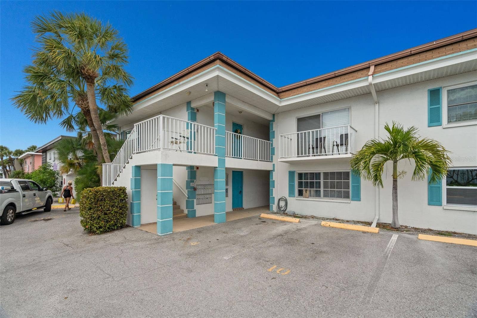 11655 3RD STREET E, #1, Treasure Island, FL 33706