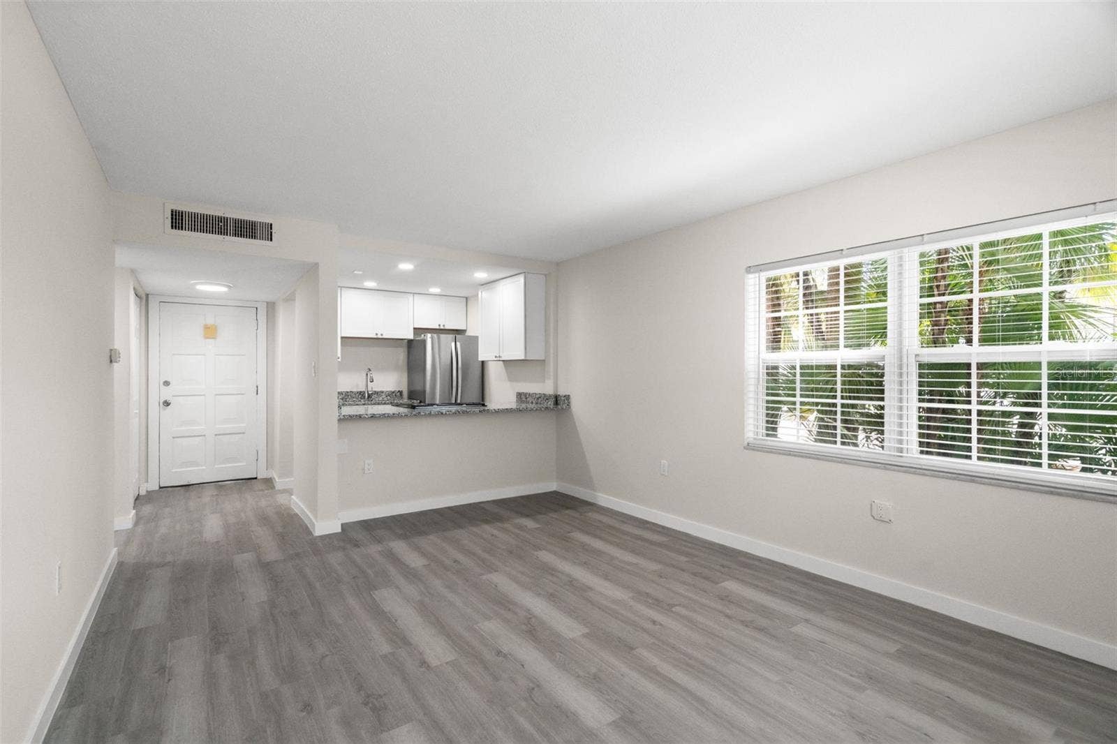 11655 3RD STREET E, #1, Treasure Island, FL 33706