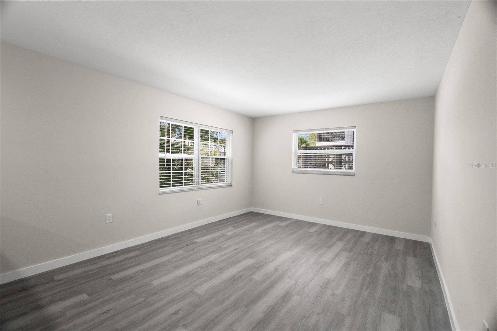 11655 3RD STREET E, #1, Treasure Island, FL 33706