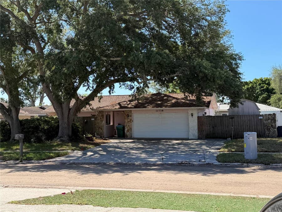 Property photo for 11738 96TH PLACE, Seminole, FL