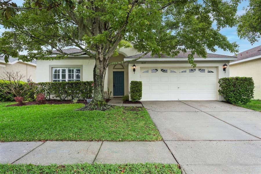 Property photo for 3033 GEM LUSTER COURT, Valrico, FL