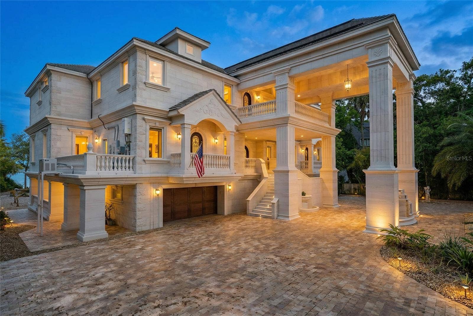 2000 PARK STREET N, St Petersburg, FL 33710 Over 19,000 square feet under roof designed for scale and entertaining