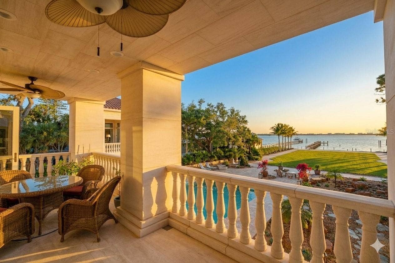 2000 PARK STREET N, St Petersburg, FL 33710 Grand-scale living with seamless indoor-outdoor flow. Limestone stairs take you directly to the resort style pool from the kitchen area.