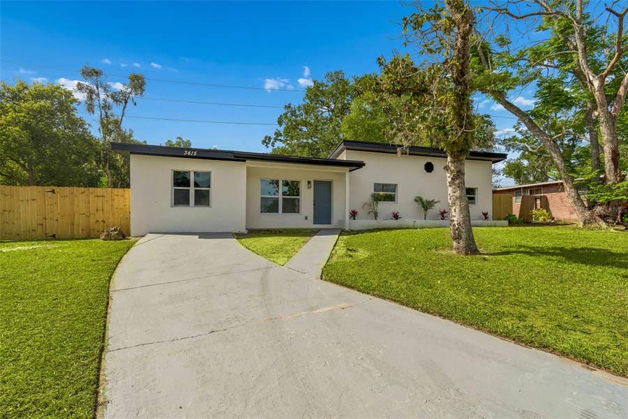 Property photo for 3415 E KNOLLWOOD STREET, Tampa, FL
