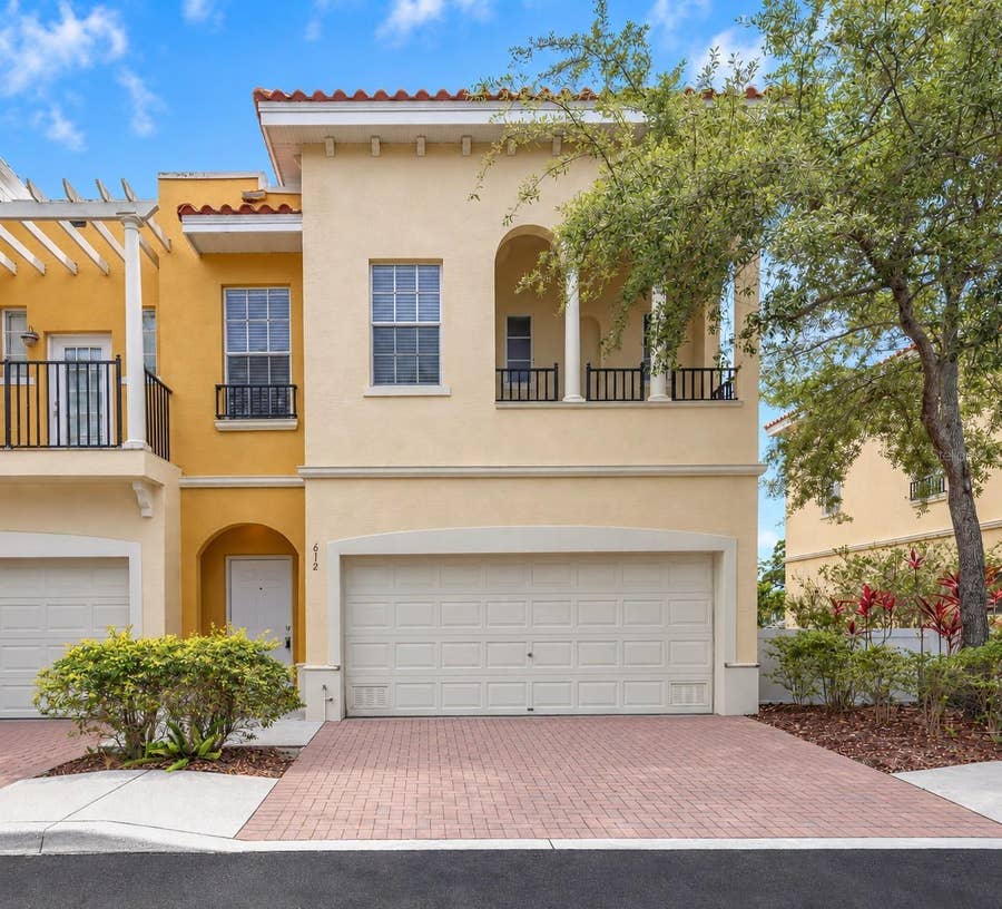 Property photo for 612 105TH TERRACE N, St Petersburg, FL