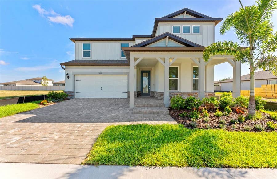 Property photo for 9832 AUTUMN RIDGE AVENUE, Riverview, FL