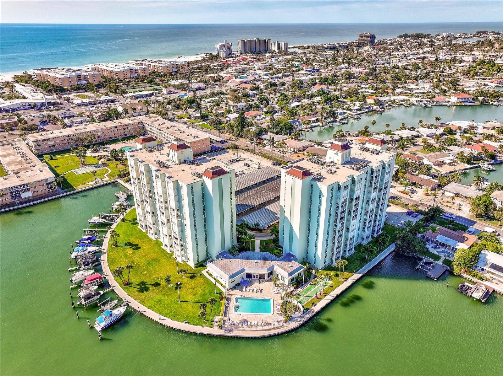 400 64TH AVENUE, #901, St Pete Beach, FL 33706 400 64TH AVENUE, #901, St Pete Beach, FL 33706