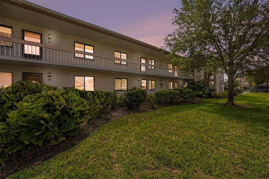 Property photo for 172 LAKEVIEW WAY, #172, Oldsmar, FL