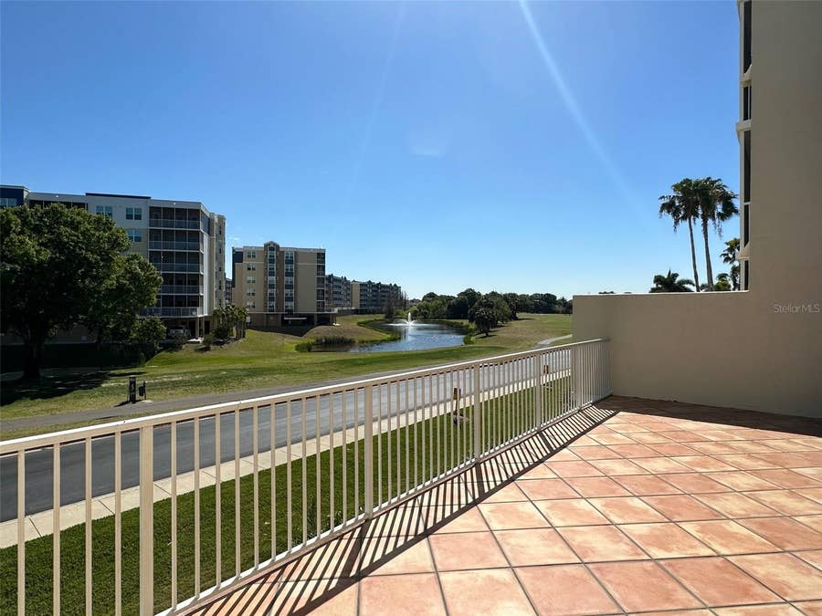 Property photo for 1200 COUNTRY CLUB DRIVE, #4102, Largo, FL