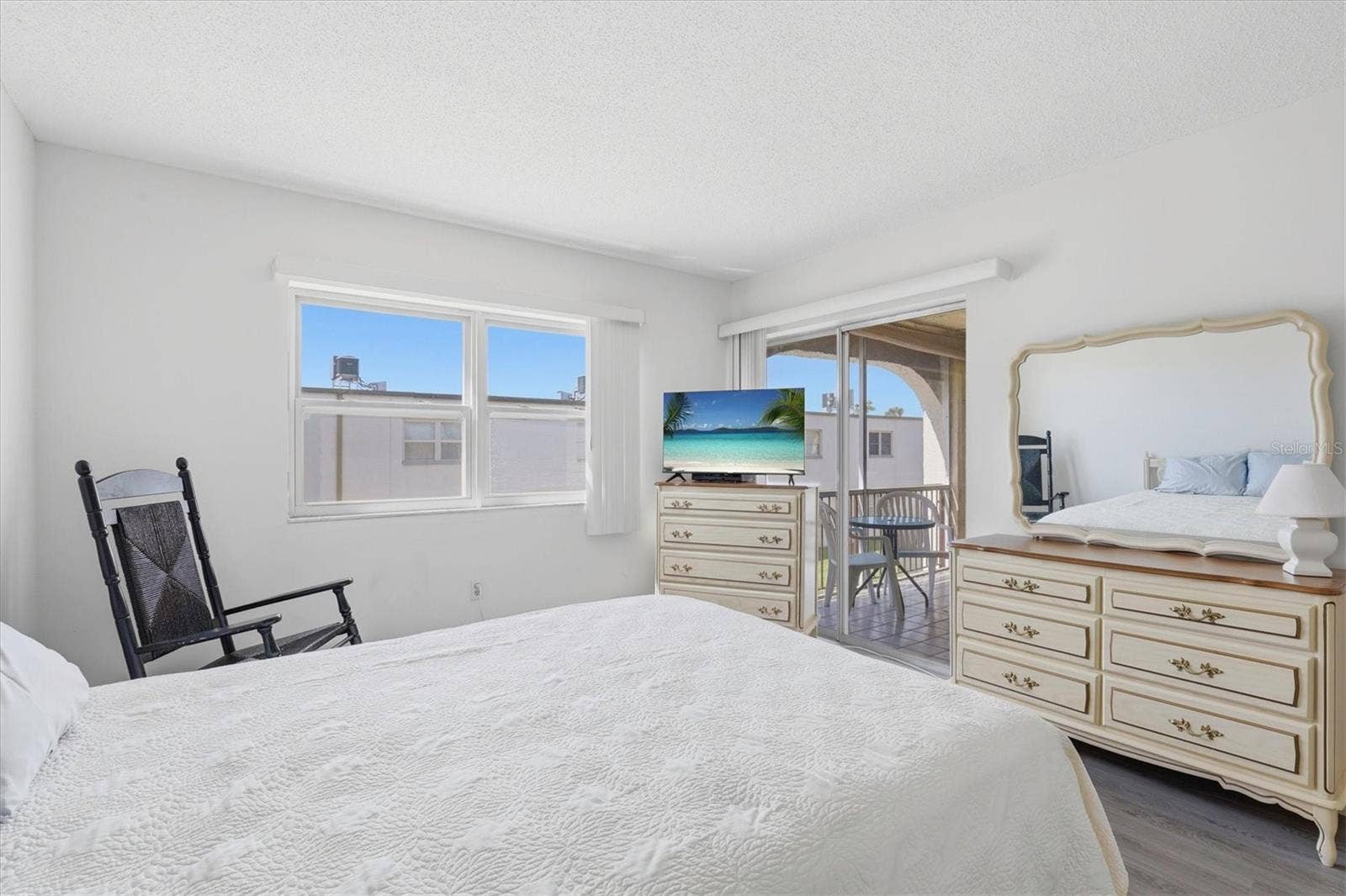7701 STARKEY ROAD, #412, Seminole, FL 33777 7701 STARKEY ROAD, #412, Seminole, FL 33777
