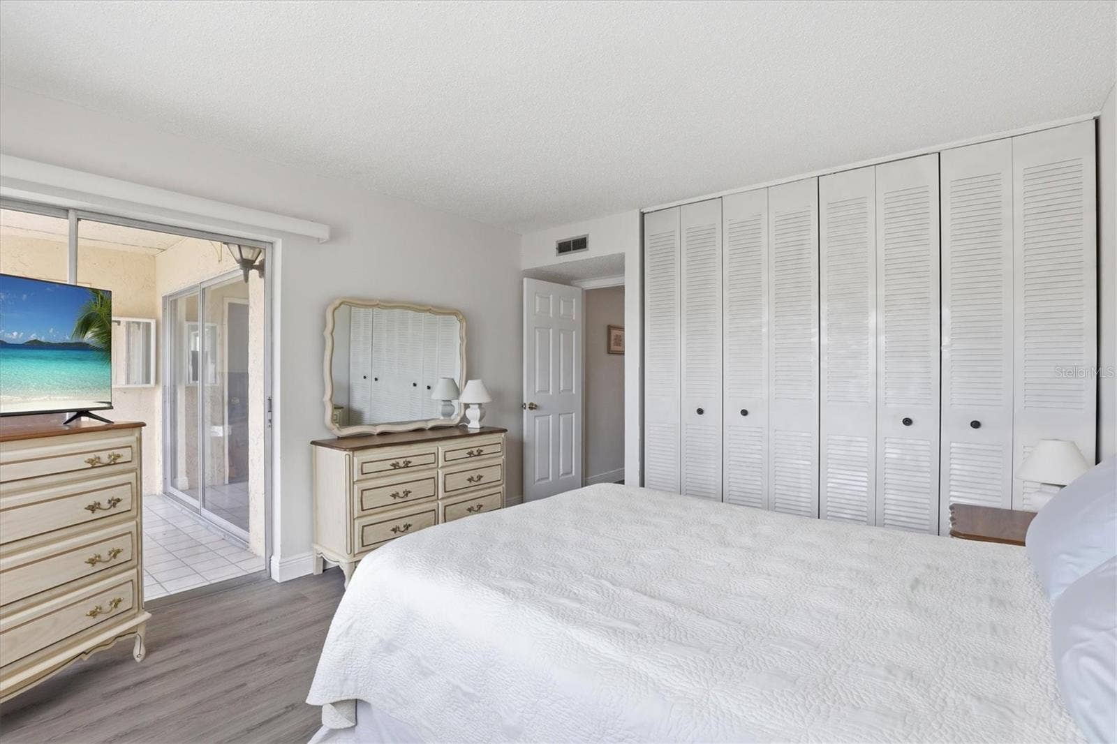 7701 STARKEY ROAD, #412, Seminole, FL 33777 Lots of closet space