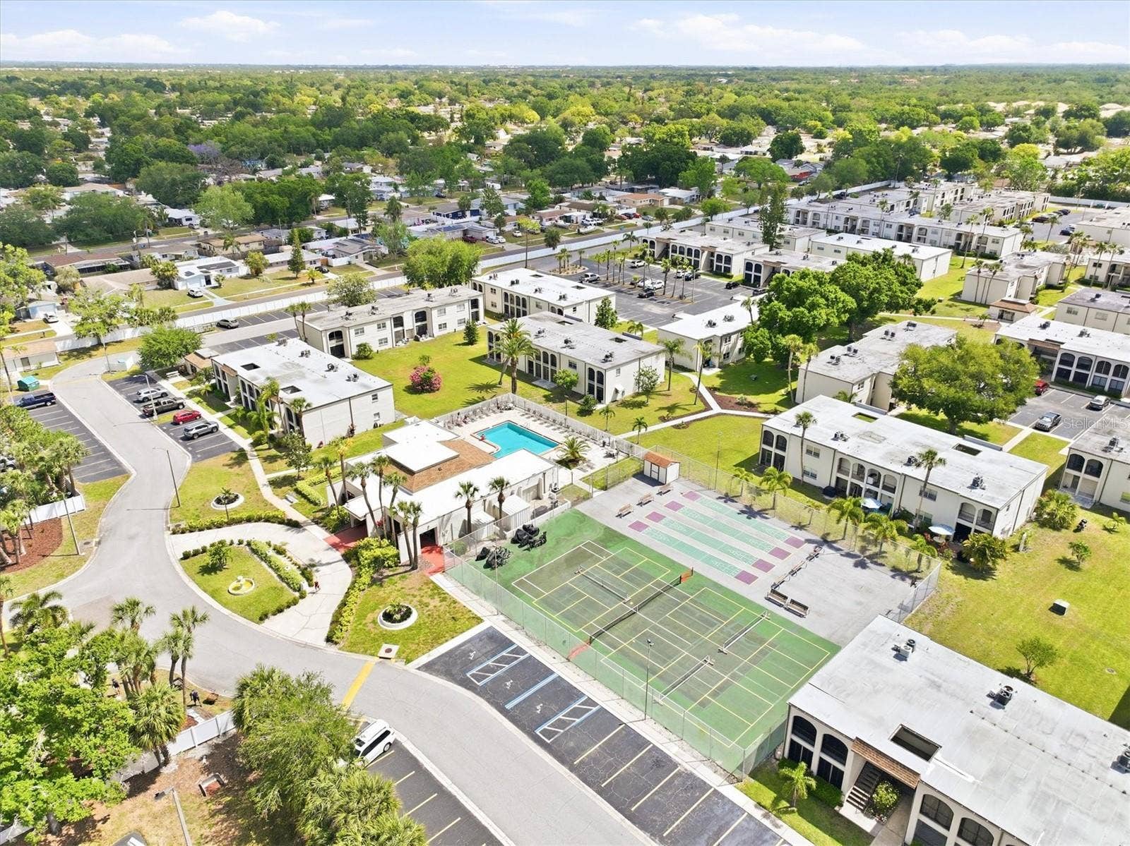 7701 STARKEY ROAD, #412, Seminole, FL 33777 7701 STARKEY ROAD, #412, Seminole, FL 33777
