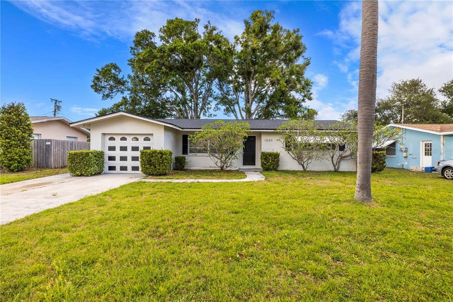 Property photo for 1820 PATLIN CIRCLE N, Largo, FL
