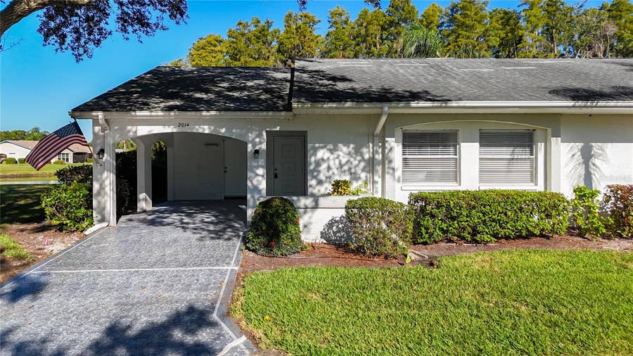 Property photo for 2014 HAMPSTEAD CIRCLE, Sun City Center, FL