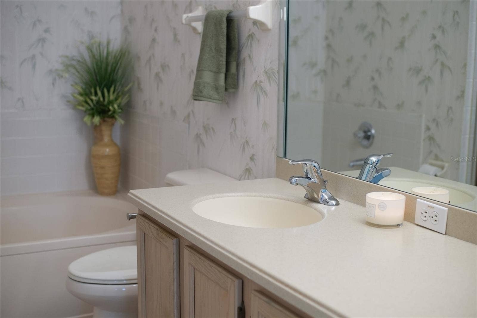 3511 TEALWOOD CIRCLE, Palm Harbor, FL 34685 MASTER BATHROOM
