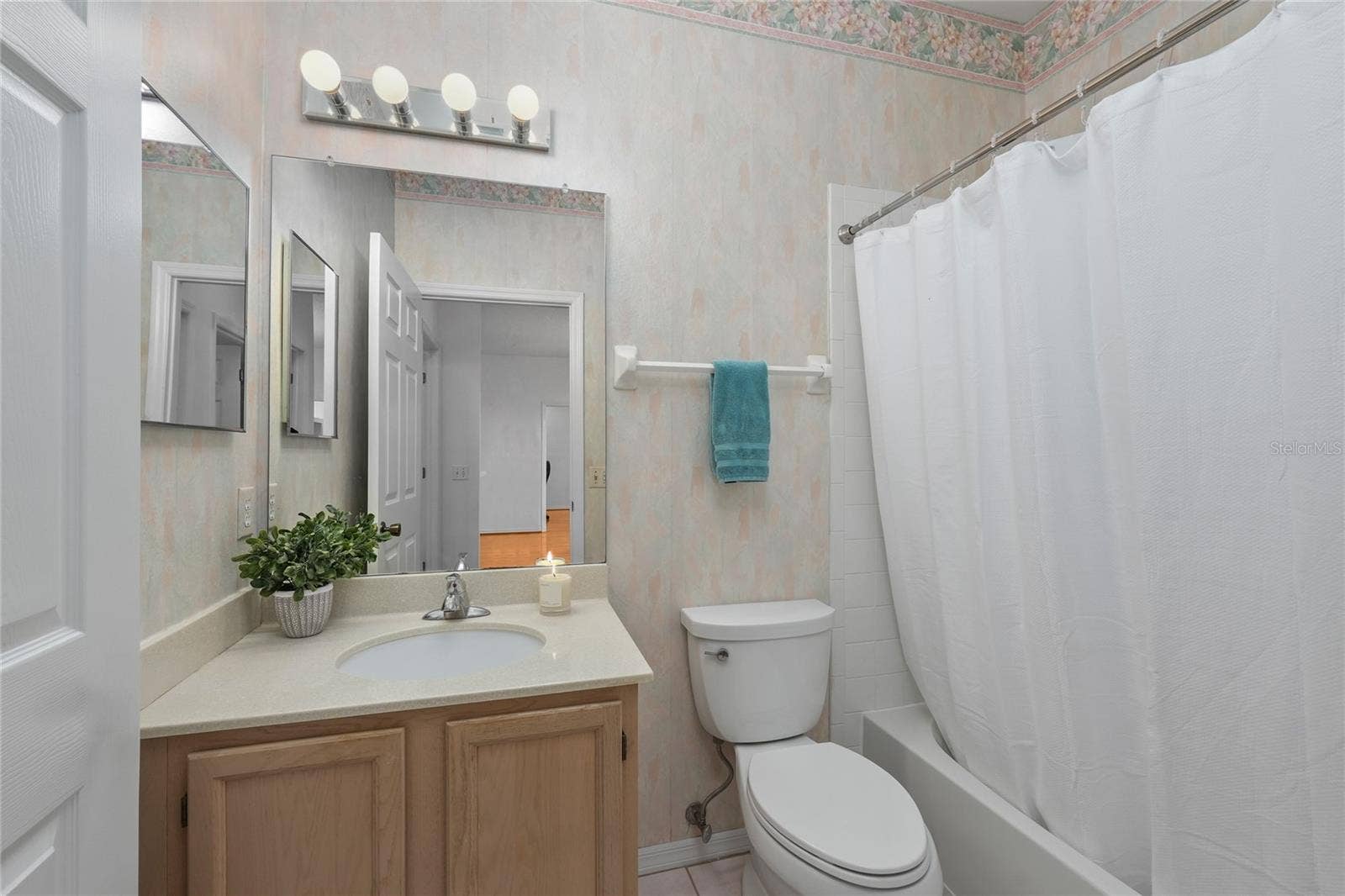 3511 TEALWOOD CIRCLE, Palm Harbor, FL 34685 2ND BATHROOM