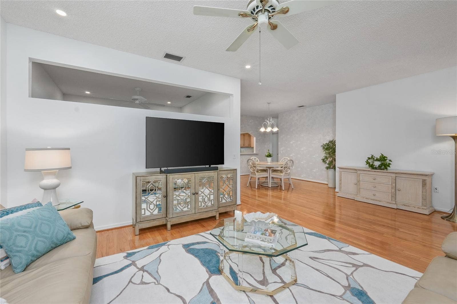 3511 TEALWOOD CIRCLE, Palm Harbor, FL 34685 LIVING ROOM