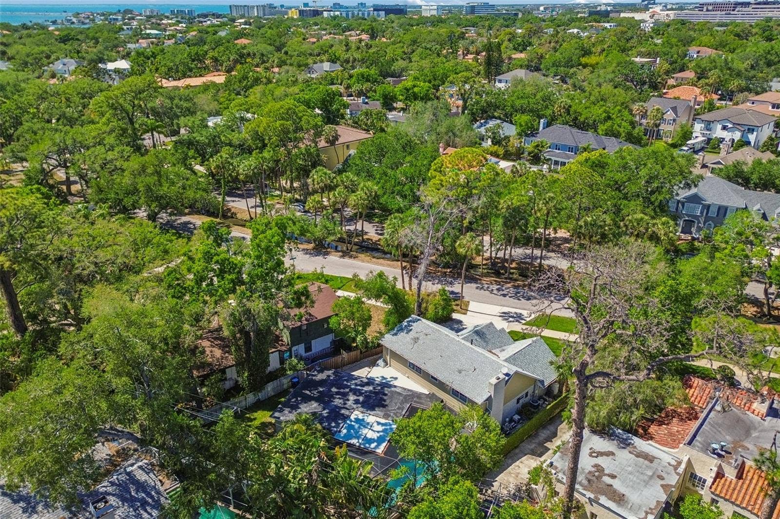 4528 W WOODMERE ROAD, Tampa, FL 33609 4528 W WOODMERE ROAD, Tampa, FL 33609